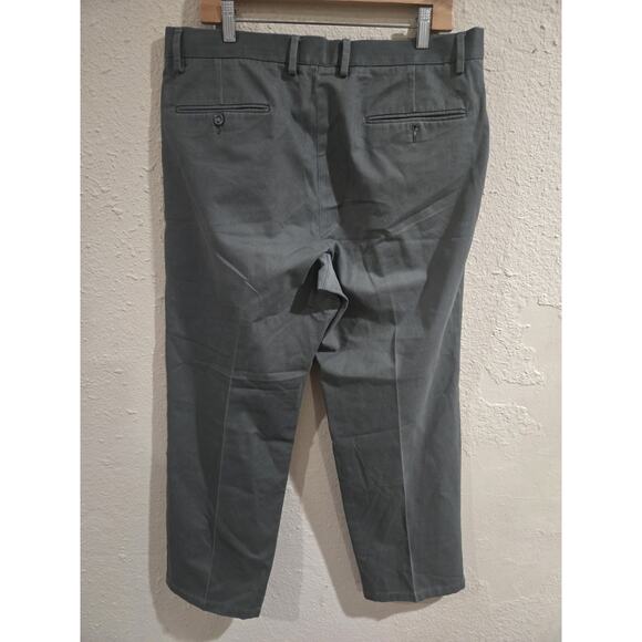 Vintage Dockers Pants, Mens Pleated Classic Fit Preppy Khakis, Green, Size 36x29 - Picture 2 of 9